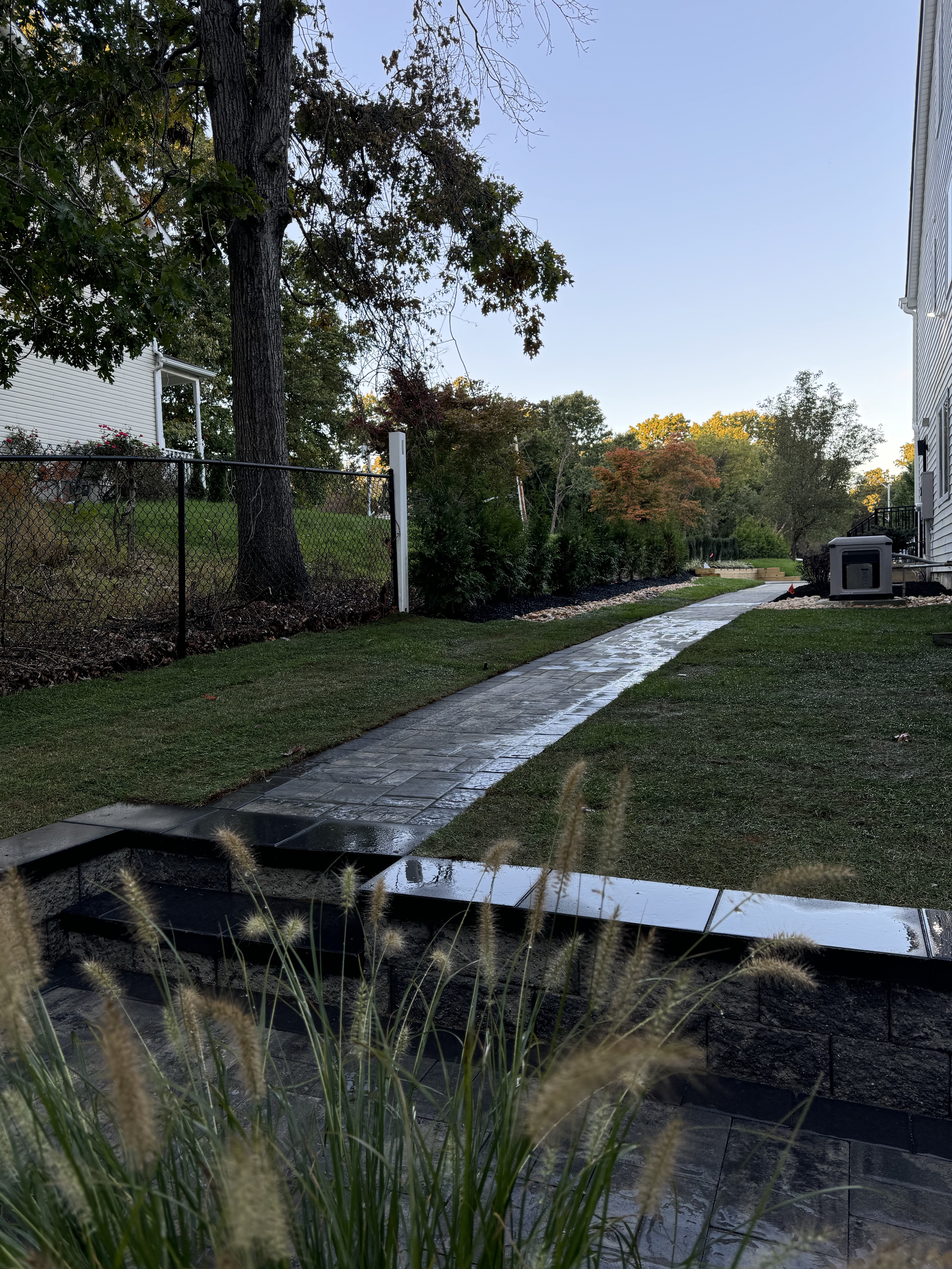 Bates Road - Lawn